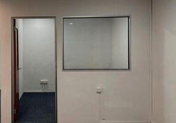 North Bridge Centre (D7), Office #622565391